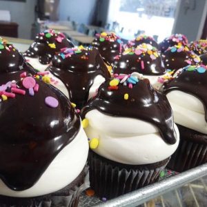 Cupcakes | J's Bakery and Catering